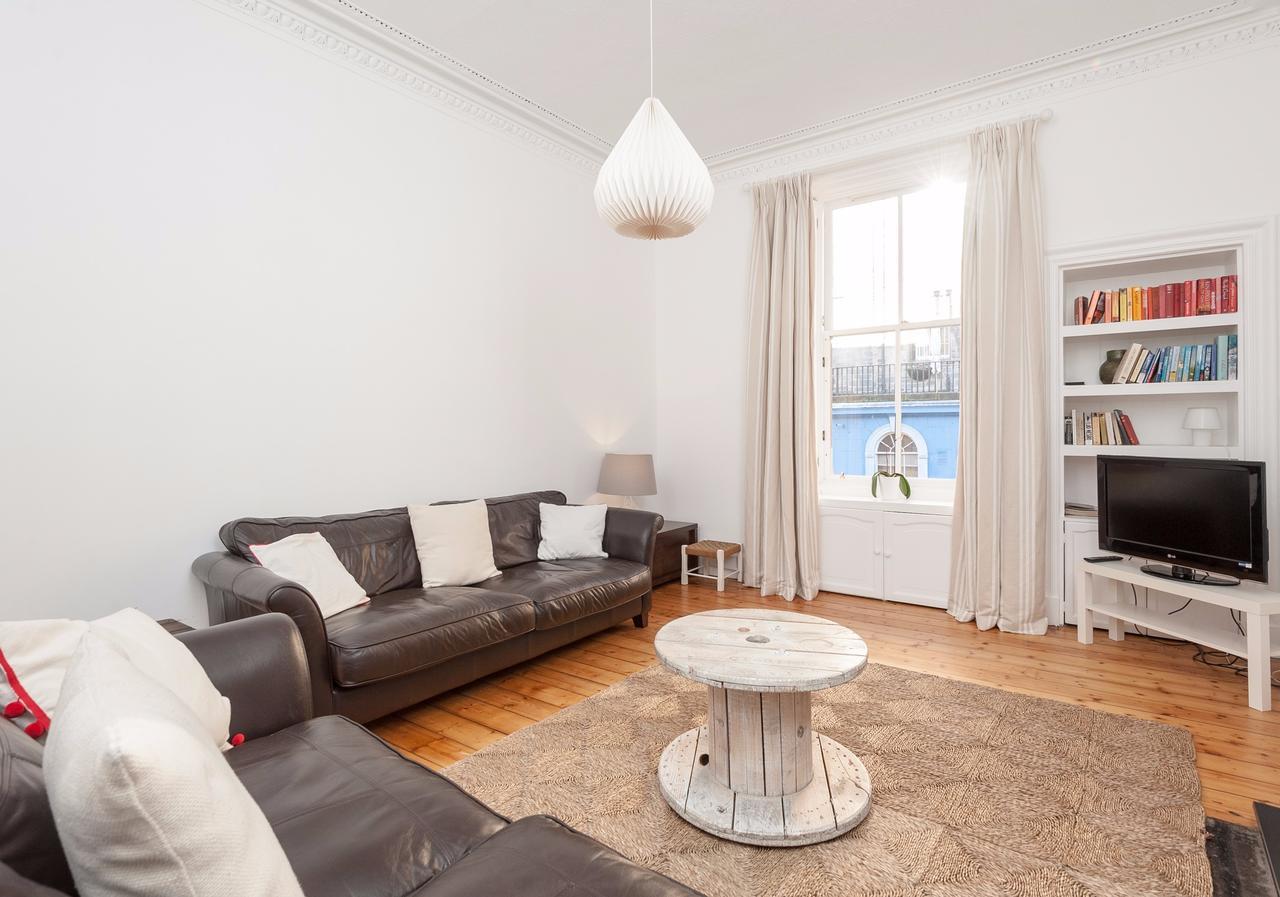 West Bow Just Off Royal Mile Apartment เอดินบะระ ภายนอก รูปภาพ